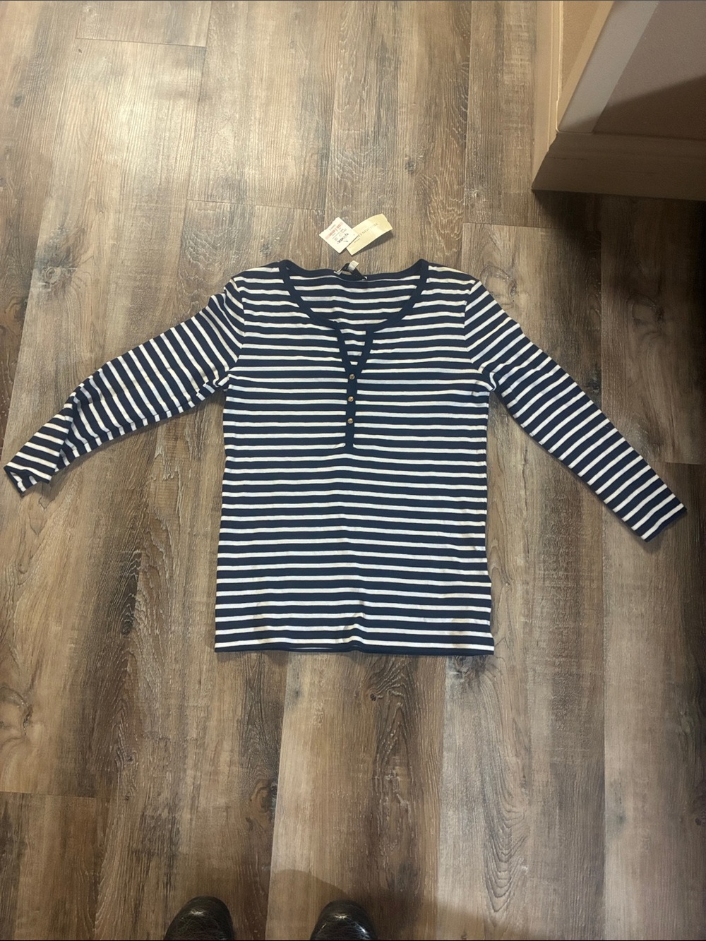 Jones NY Sport striped women’s Henley M